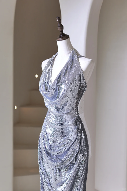 Elegantes Meerjungfrauen-Halterkleid mit silbernen Pailletten für Damen, langes formelles Abendkleid, Ballkleid, Outfit zum 22. Geburtstag AC049