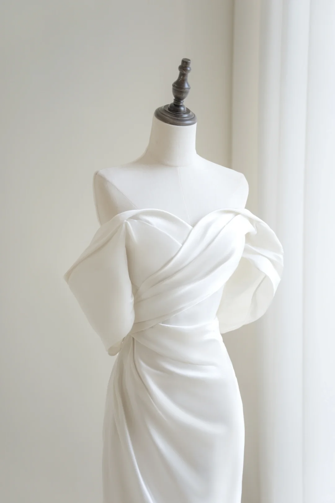 Women’s Off The Shoulder Mermaid With Sleeves Slit Bridal Wedding Dresses Pleated Floor Length For Bride AC062