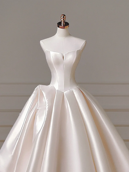 Langes Brautkleid im Prinzessinnenstil, ärmellos, Ballkleid mit Herzausschnitt, Satin, plissiertem Korsett und taillierter Schleppe, AQ002