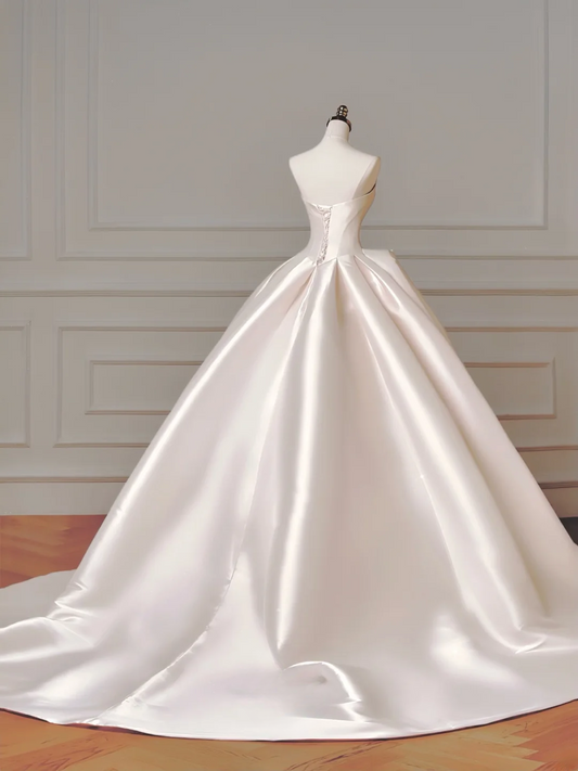 Princess Long Wedding Gowns Ball Gown Sweetheart Sleeveless Satin for Bride With Pleated Corset Fitted Train Bridal Dress AQ002