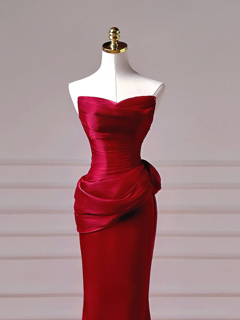 Elegantes, burgunderrotes Meerjungfrauen-Abendkleid mit Schal und Faltenrock – ein beeindruckendes, langes Abendkleid für Teenager und Schülerinnen (AQ009).