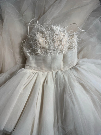 Ethereal Wedding Gowns Brides Dresses Ball Gown Spaghetti Strap for Bride Tulle White Petite/Plus Size Bridal Gown With Feathers For Women AS009