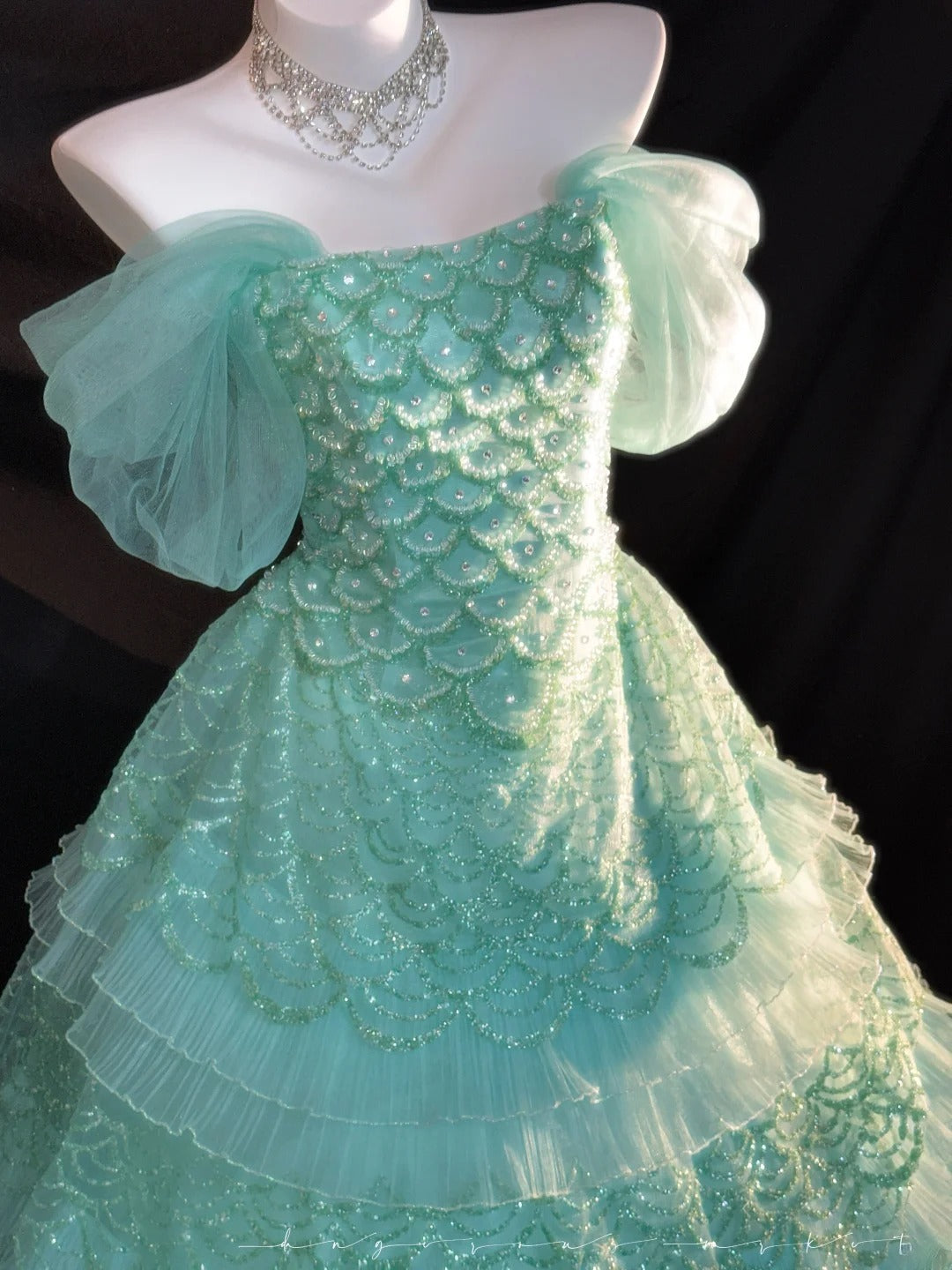 Princess Ball Gown Off The Shoulder Green Layered Tiered With Sleeves Sweet 16 Dresses Quinceanera Dress RB3351