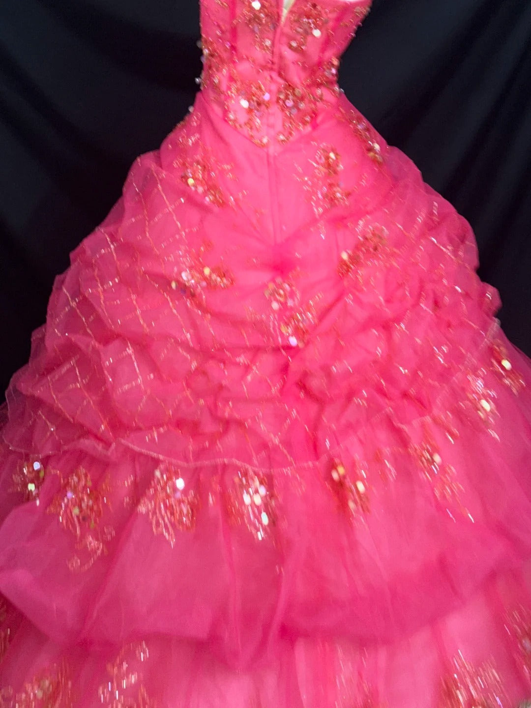 Princess Ball Gown Strapless Hot Pink With Layered Tiered Beaded Sweet 16 Dresses Quinceanera Dress RB3352