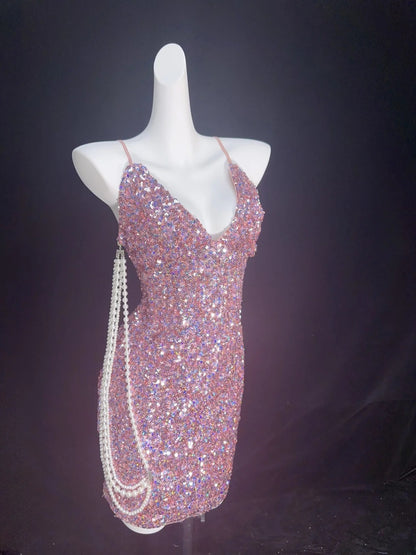 Robe fourreau vintage à fines bretelles et sequins roses, courte, idéale pour un bal de promo, un 16e anniversaire ou une soirée cocktail (AS011)
