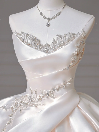 Princess Long Wedding Gowns Ball Gown Sweetheart Pleated Satin for Bride With Beads White Bridal Dress AQ016