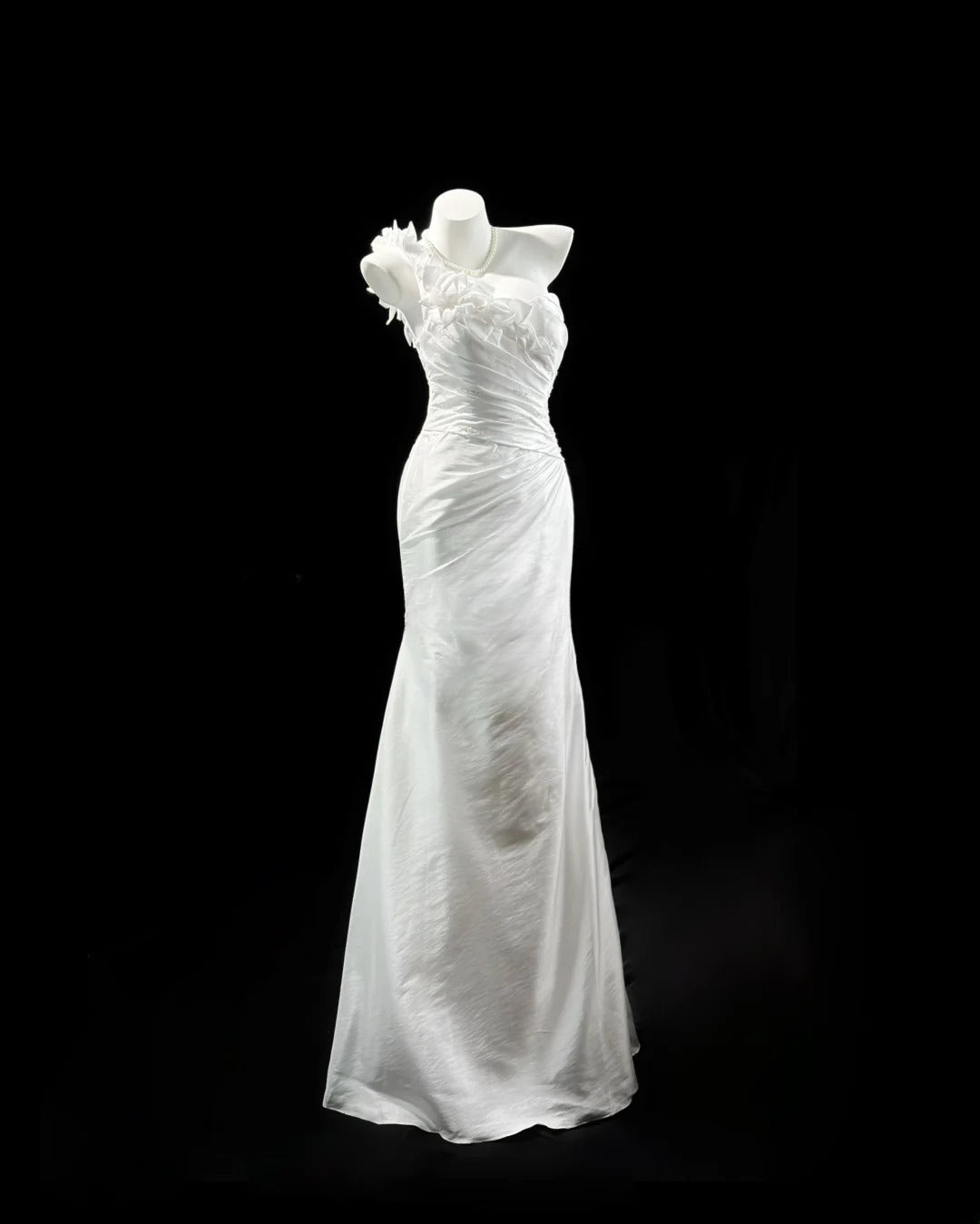 Refined Prom Dresses Mermaid One Shoulder White Taffeta With Beading Evening Dress Formal Outfits RB5827