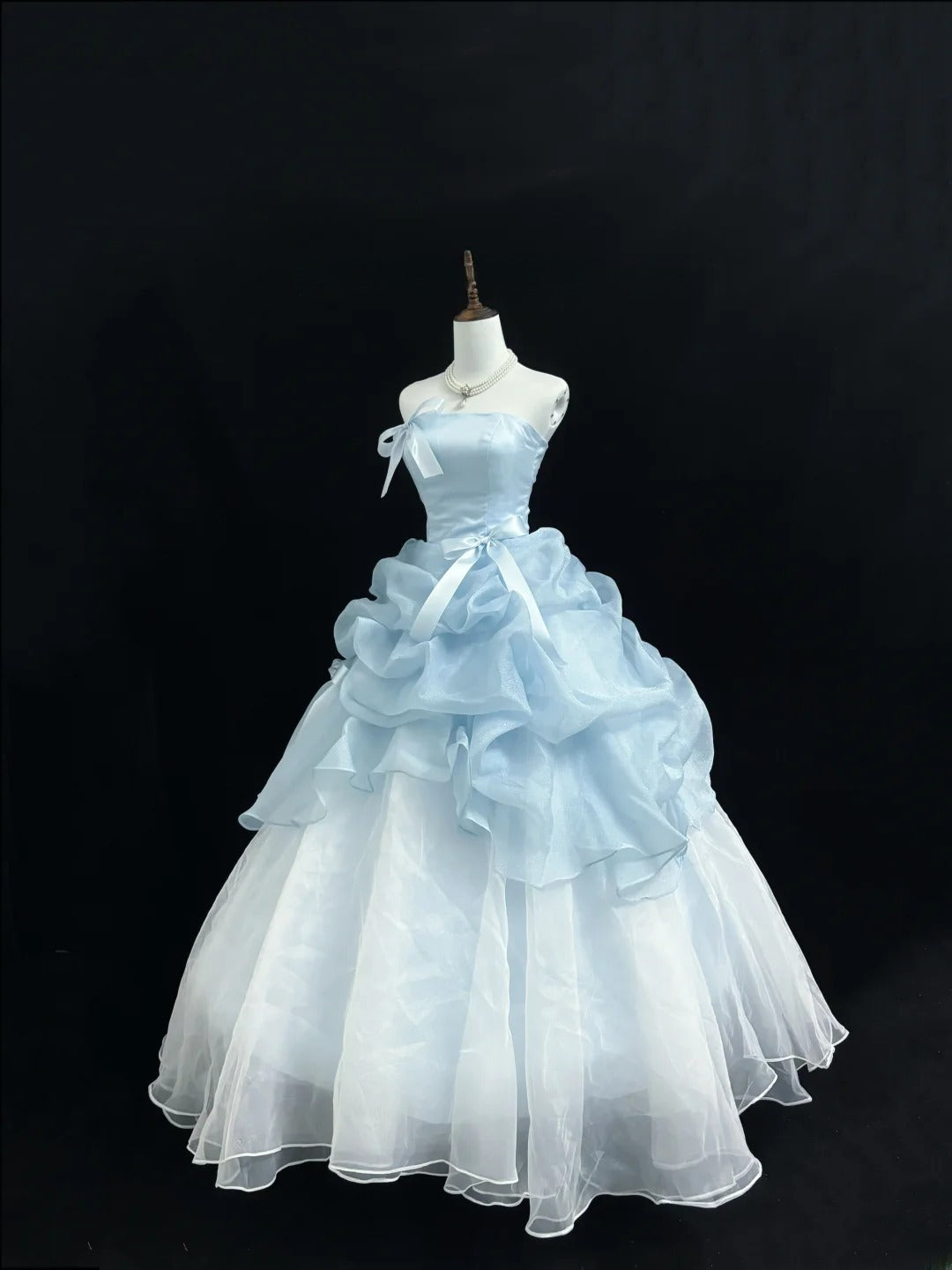 Fairytale Prom Dresses Ball Gown Strapless Light Blue With Bow Organza Evening Long Formal Dress RB7391