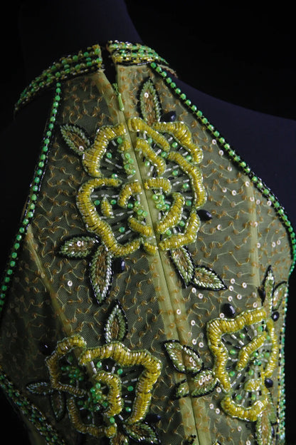 Robe de bal vintage années 90, coupe trapèze, col montant, en mousseline verte ornée de perles, robe de soirée longue AS018