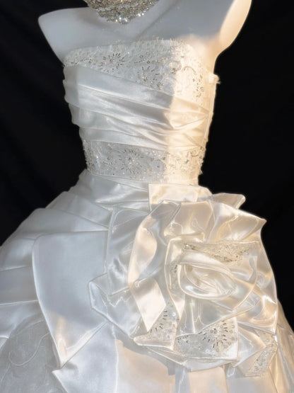 Ethereal Ball Gowns Strapless White Lace With Appliqued Lace Court Train Wedding Dresses RB3362