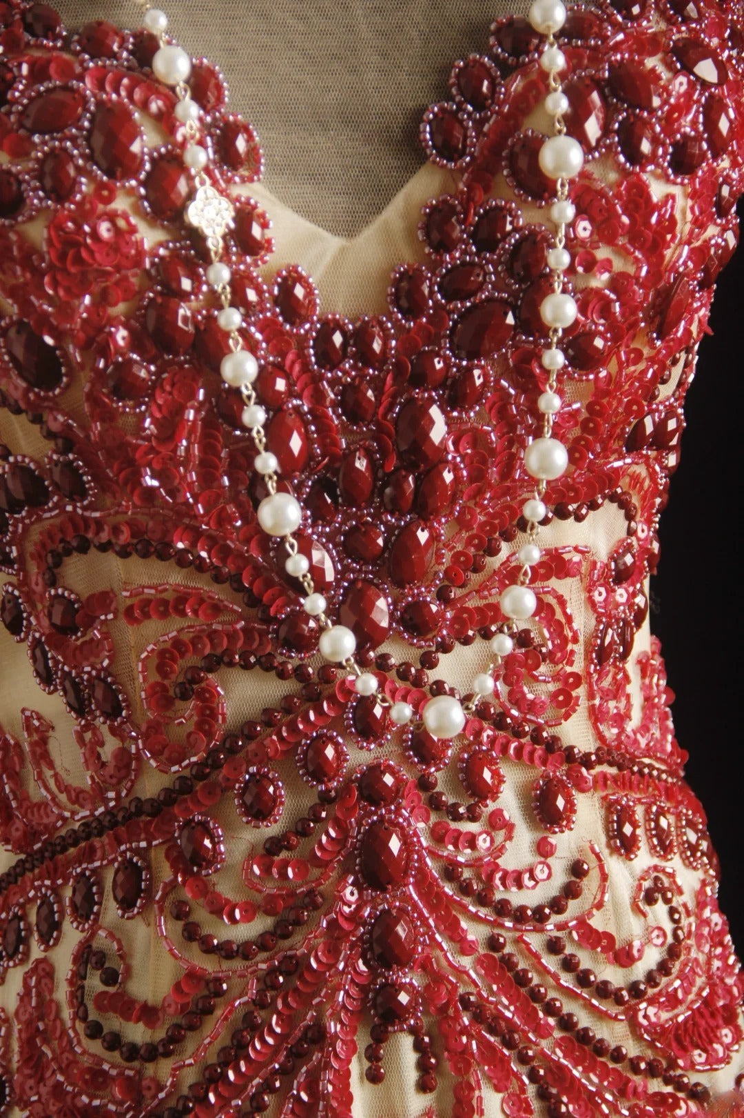 Robe de bal vintage années 90, coupe sirène, col rond, couleur champagne avec perles rouges, robe de soirée longue AS023