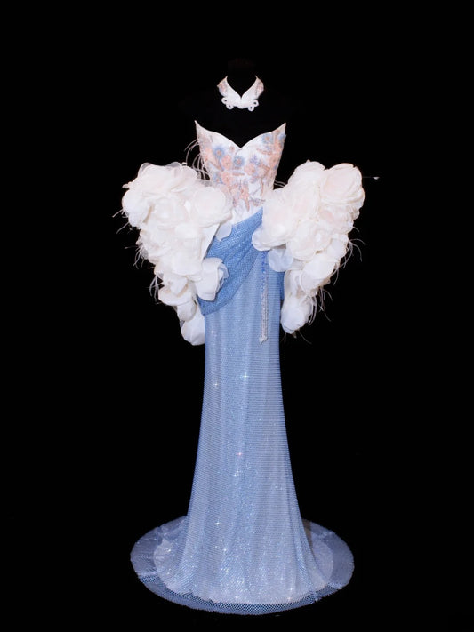 Preiswertes, paillettenbesetztes, formelles Meerjungfrauenkleid im Stil der 1950er Jahre mit Herzausschnitt, Perlen und Federn – ein beeindruckendes langes Ballkleid oder Abendkleid für festliche Anlässe (SA024).