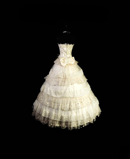 Pretty Ball Gown Strapless Light Gold Quinceañera Dress Moda 2000 Long 15 Quinceanera Dresses Ideas Sweet 16 Outfits RB6373