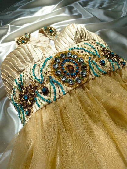 Robe de bal vintage trapèze en tulle champagne à col en V, courte, idéale pour un 16e anniversaire, un bal de promo ou une soirée cocktail (AS029)