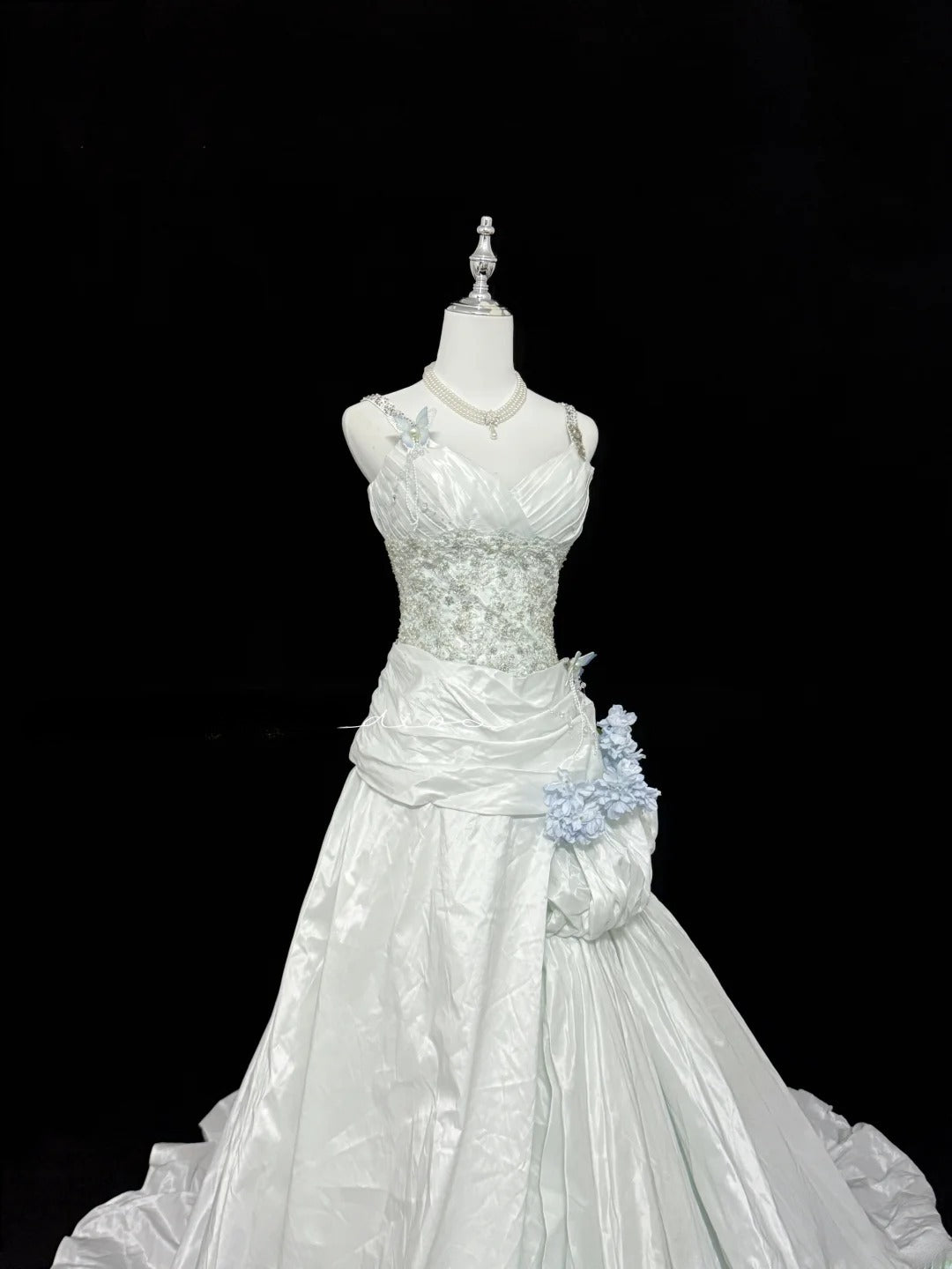 Vintage Mermaid Spaghetti Strap White Taffeta With Beading Long Brides Gown Bridal Dress Wedding Dresses Style RB7401
