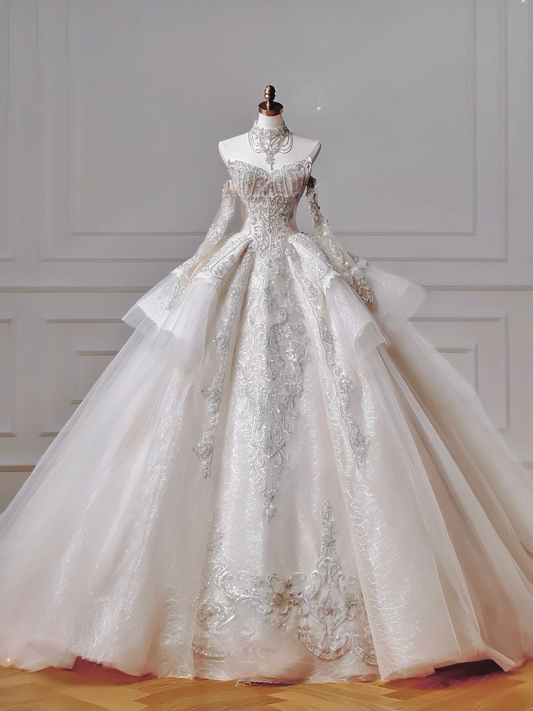Romantic Long Wedding Dresses Ball Gown Sweetheart Tulle Lace Pleated Wedding Dress Style For Brides Fitted With Long Sleeves Bridal Gowns AQ032