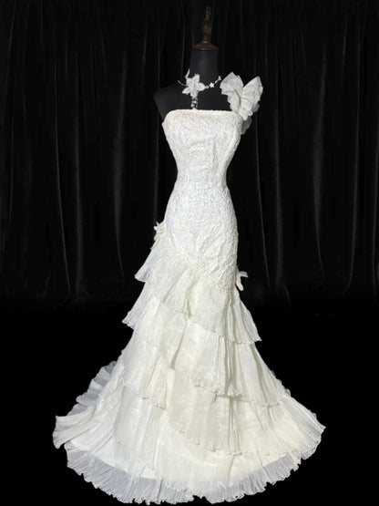Vintage Women's Mermaid One Shoulder Sleeveless White Lace Tiered Satin Long Vintage Fitted 1920s Wedding Dresses AS035