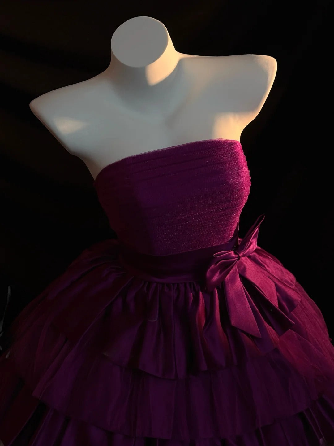2026 Ballkleid Trägerlos Traube Mini Abschlusskleider Kurz High School Für 8. Klasse Abschlussball-Inspo Homecoming Kleid RB3374