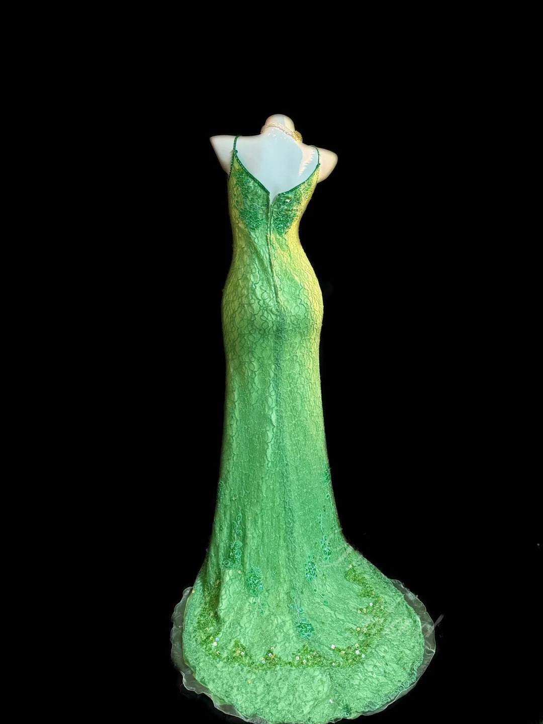 Vintage Prom Dresses Mermaid Halter Green Lace With Beading Crystals Long Evening Formal Outfits RB3442