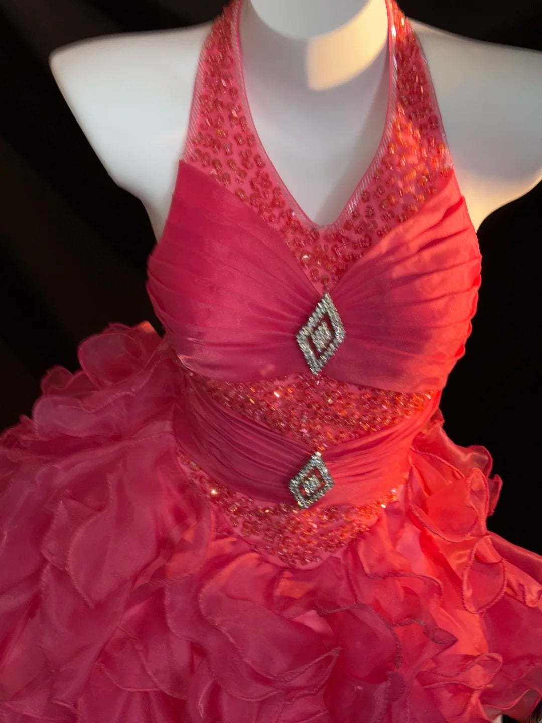 2026 Ball Gown Halter Pink Mini Graduation Dresses Short High School For 8th Grade Senior Inspo Homecoming Gown RB3375