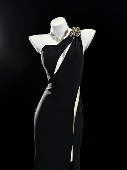 Schwarzes, ärmelloses Etuikleid mit One-Shoulder-Schulter und Schlitz für Damen, langes Ballkleid, Outfit für den 21. Geburtstag, AS040