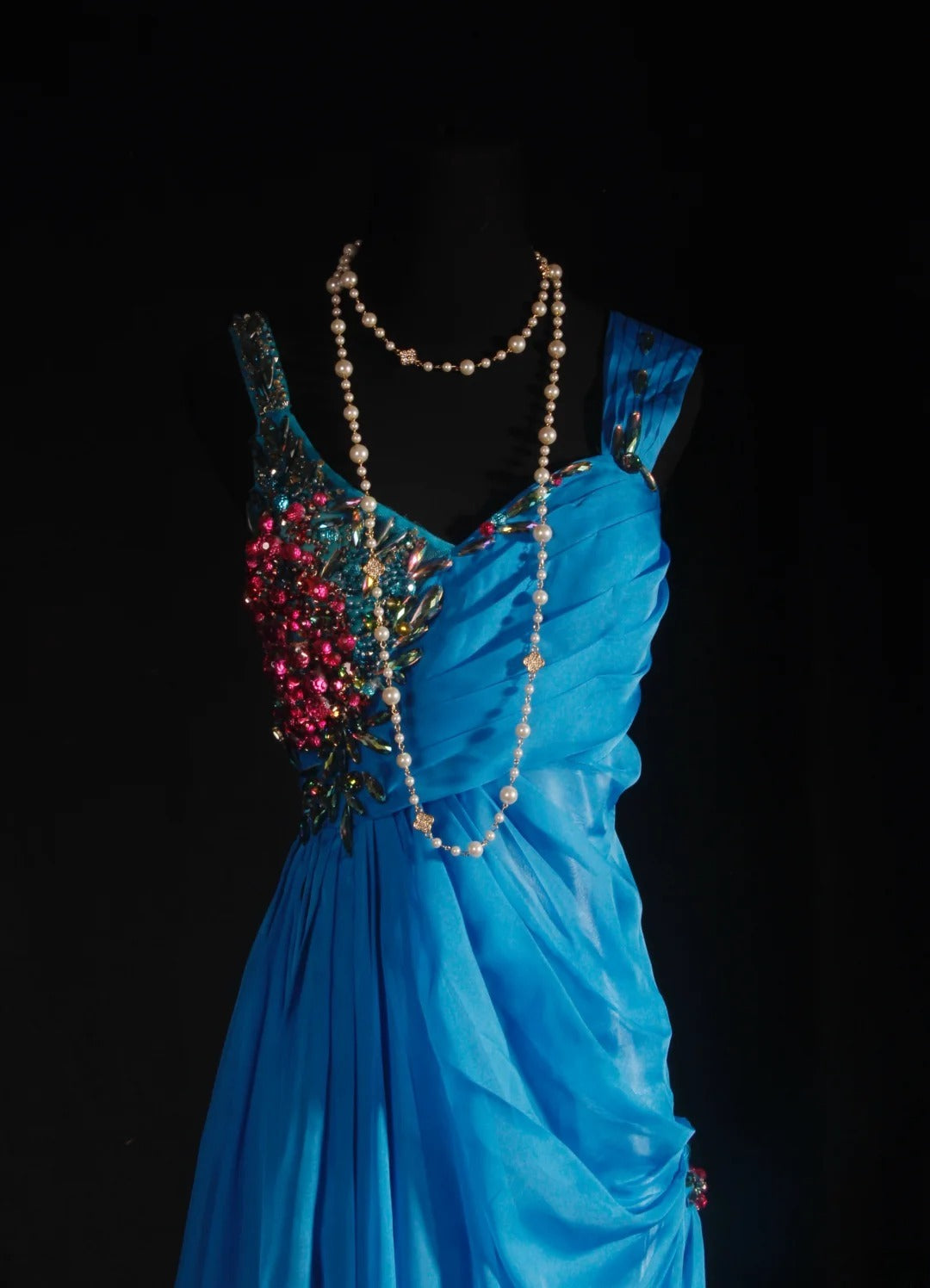 Robe de bal vintage années 90, coupe trapèze, col en V, mousseline bleue ornée de perles, robe de soirée longue AS040