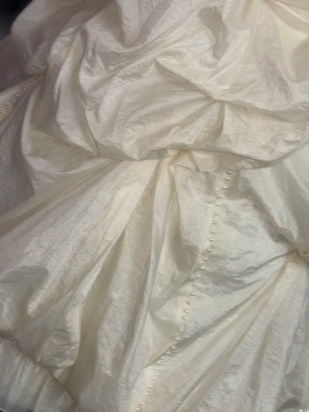 Classy Ball Gown Spaghetti Strap White With Ruffled Brides Gown Bridal Dress Long Poofy Wedding Dresses RB5774