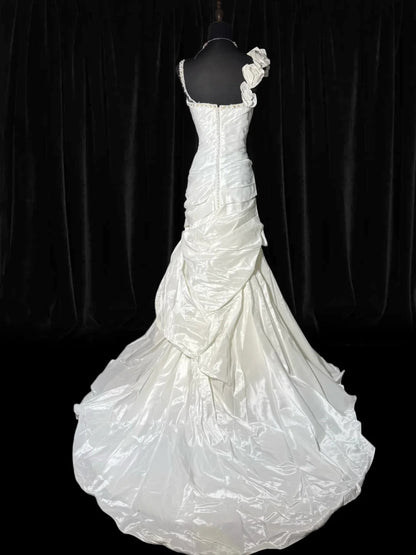 Robe de mariée sirène bohème sans manches en dentelle blanche plissée satin long vintage années 70 AS045