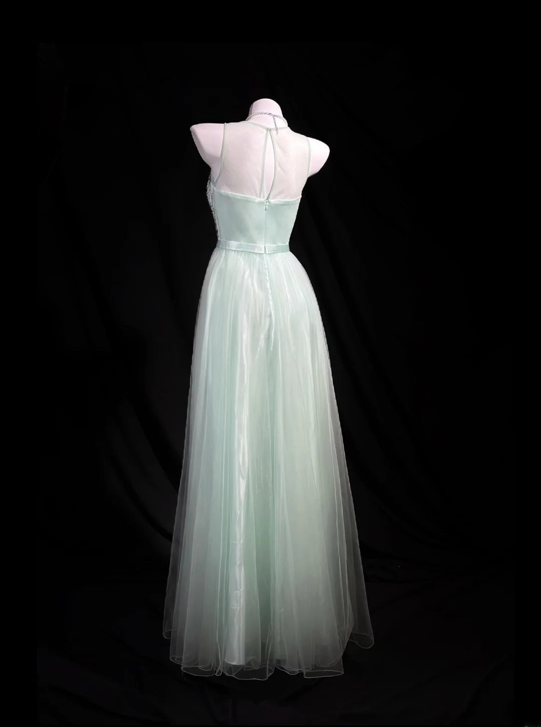 Elegant Prom Dresses A Line Scoop Neck Mint Green Tulle With Beading Evening Dress Formal Outfits RB5853