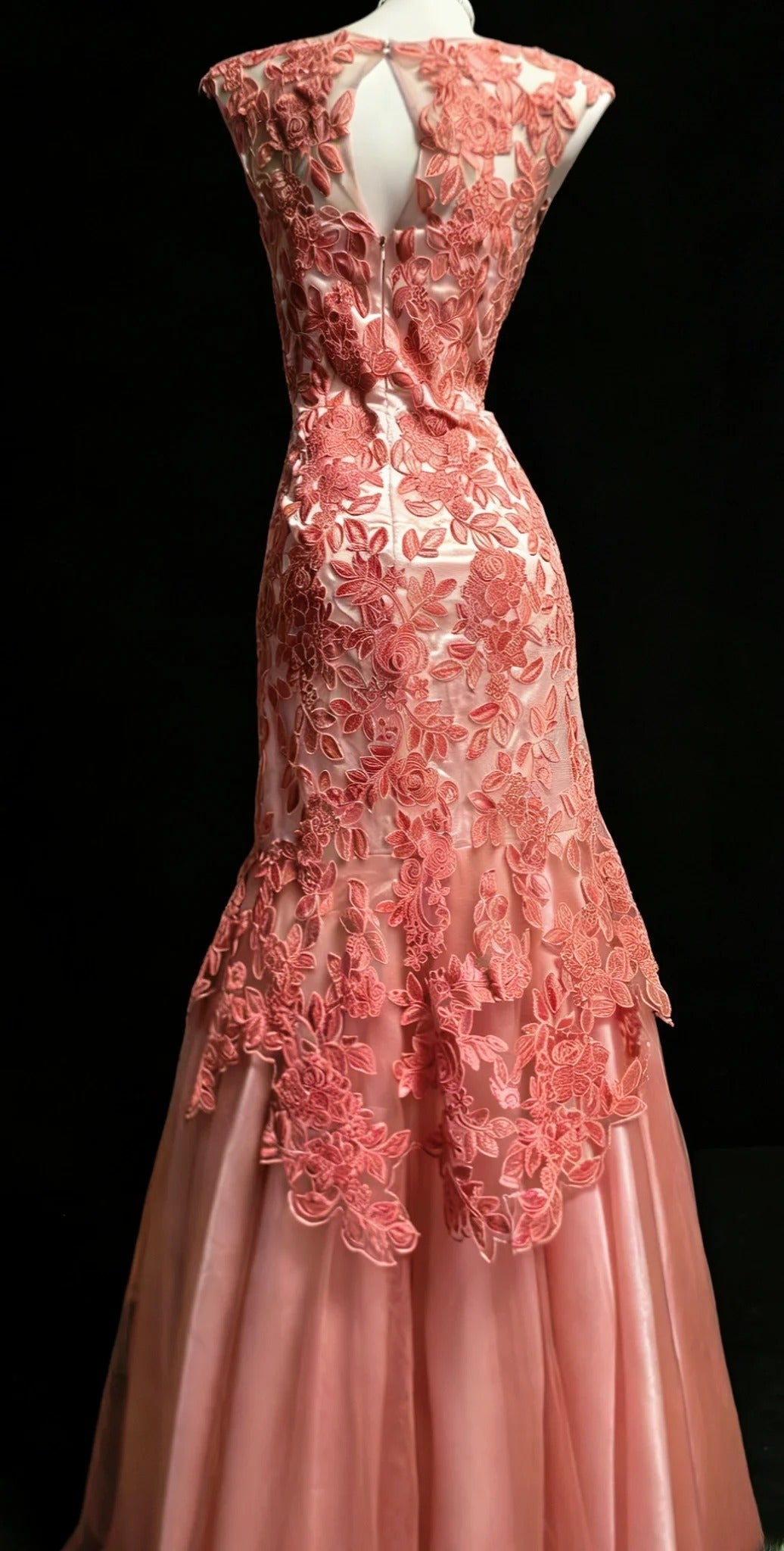Sexy Meerjungfrauen-Abendkleid aus korallenfarbenem Tüll, ärmellos, für Damen, langes Ballkleid, Outfit für den 21. Geburtstag, Oberstufenschülerin, AS046