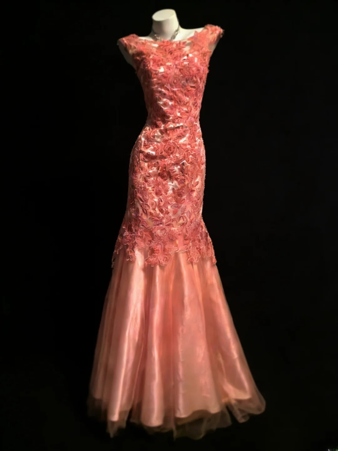 Sexy Meerjungfrauen-Abendkleid aus korallenfarbenem Tüll, ärmellos, für Damen, langes Ballkleid, Outfit für den 21. Geburtstag, Oberstufenschülerin, AS046