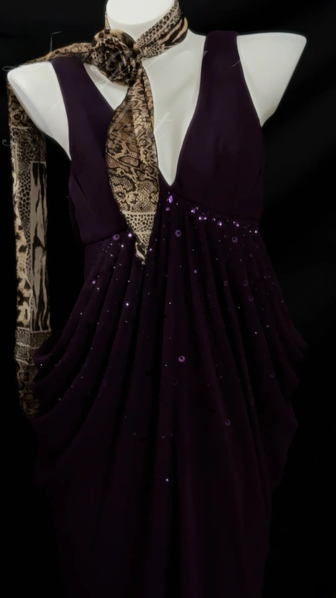 Jolie Robe Courte de Bal de Promo en Chiffon Violet Col V pour Adolescentes, Inspiration Tenues de Rentrée des Lycéennes RB3450
