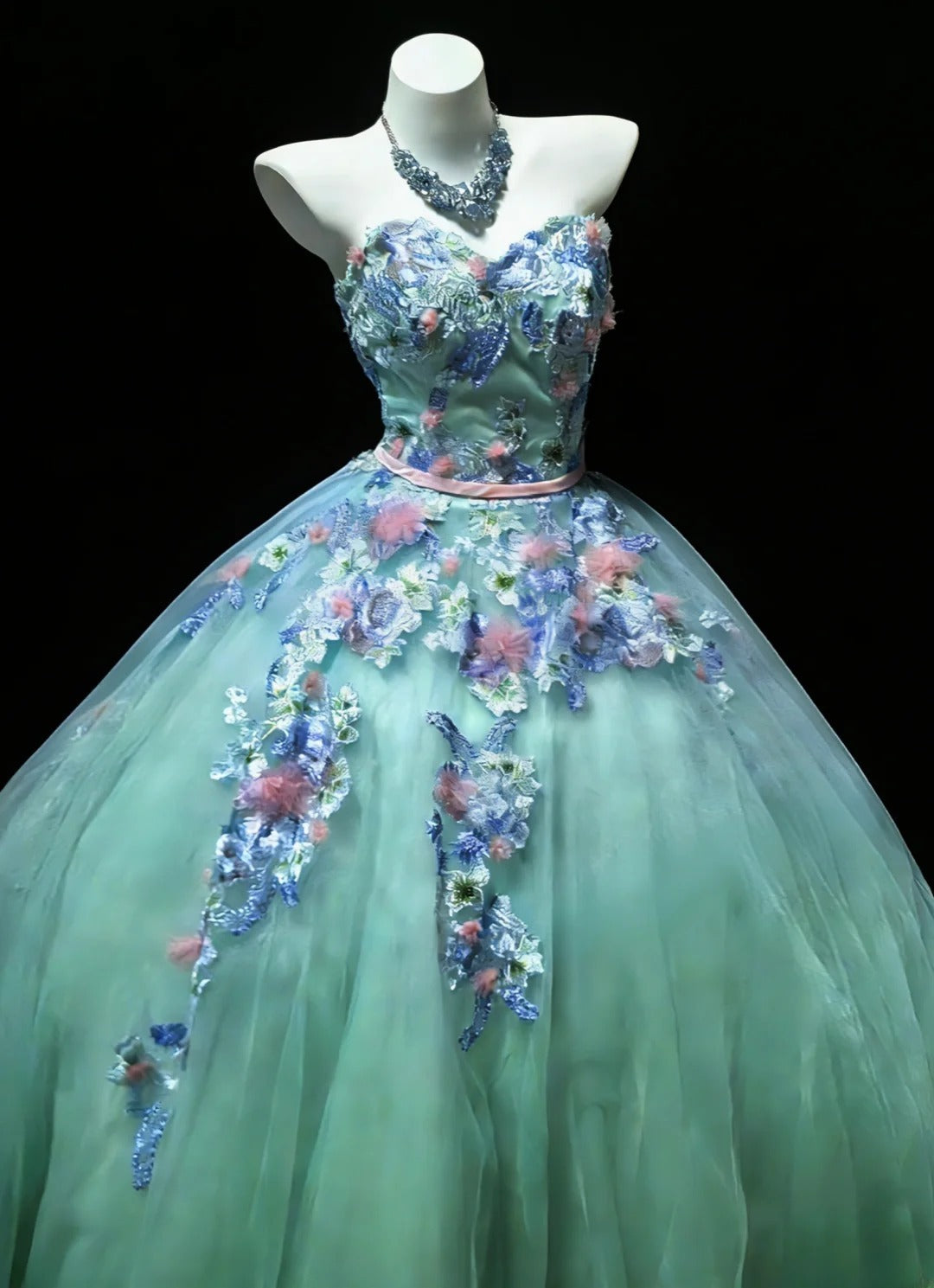 Niedliches, ärmelloses, blaues Ballkleid mit Herzausschnitt und Applikationen aus Tüll, langes Kleid für Quinceañera, Sweet 15 und 16 Geburtstag, AS048