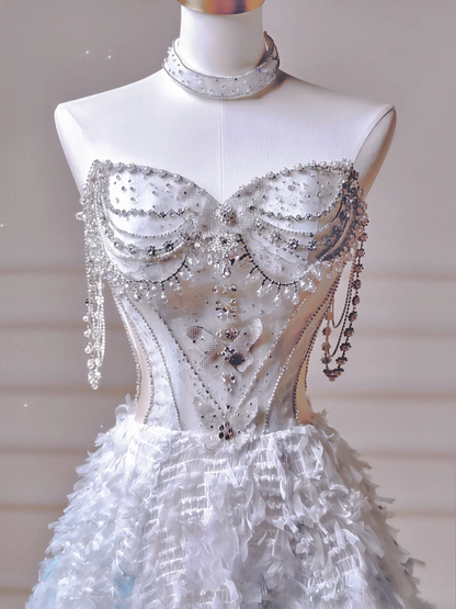 Funkelnde Ballkleider, ästhetisches Ballkleid mit Herzausschnitt, hellblau mit Perlen, inspirierendes langes Partykleid für Teenager und Gymnasien AQ049