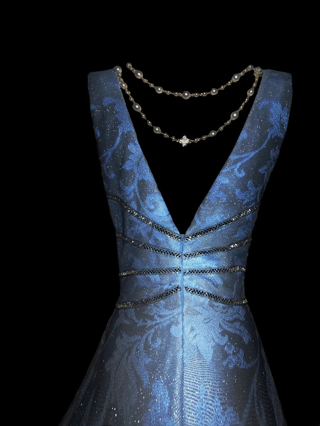 Robe de bal longue classique en satin à imprimé floral, col en V, sans manches, coupe trapèze, pour les élèves de terminale (AS049)
