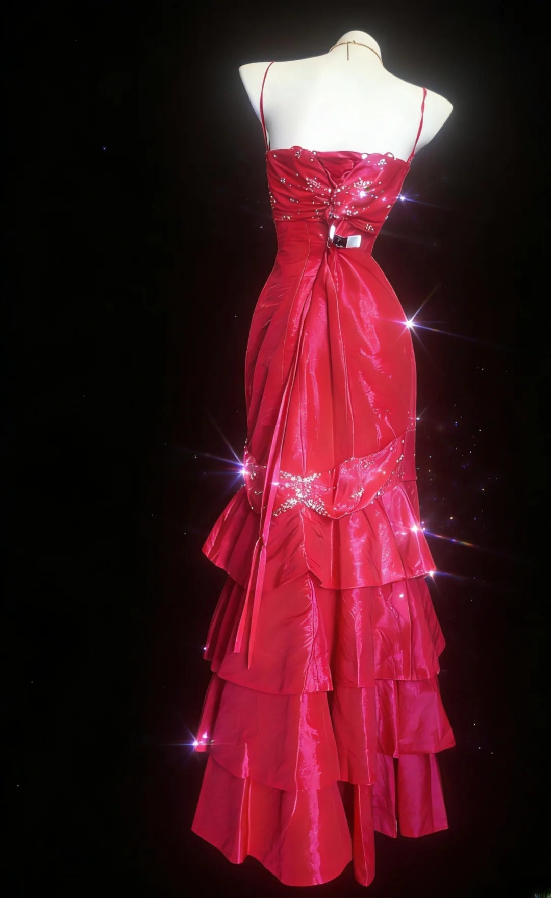 Robe de bal longue rétro chic sirène bustier cœur en satin rouge sans manches pour femme, tenue de fin d'année scolaire (21 ans) AS050