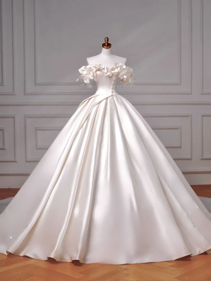 Robe de mariée intemporelle, robe de bal épaules dénudées en satin à volants, style robe de mariée avec corset plissé, robe de mariée longue ajustée AQ050