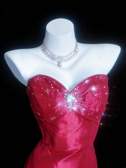 Robe de bal longue rétro chic sirène bustier cœur en satin rouge sans manches pour femme, tenue de fin d'année scolaire (21 ans) AS050