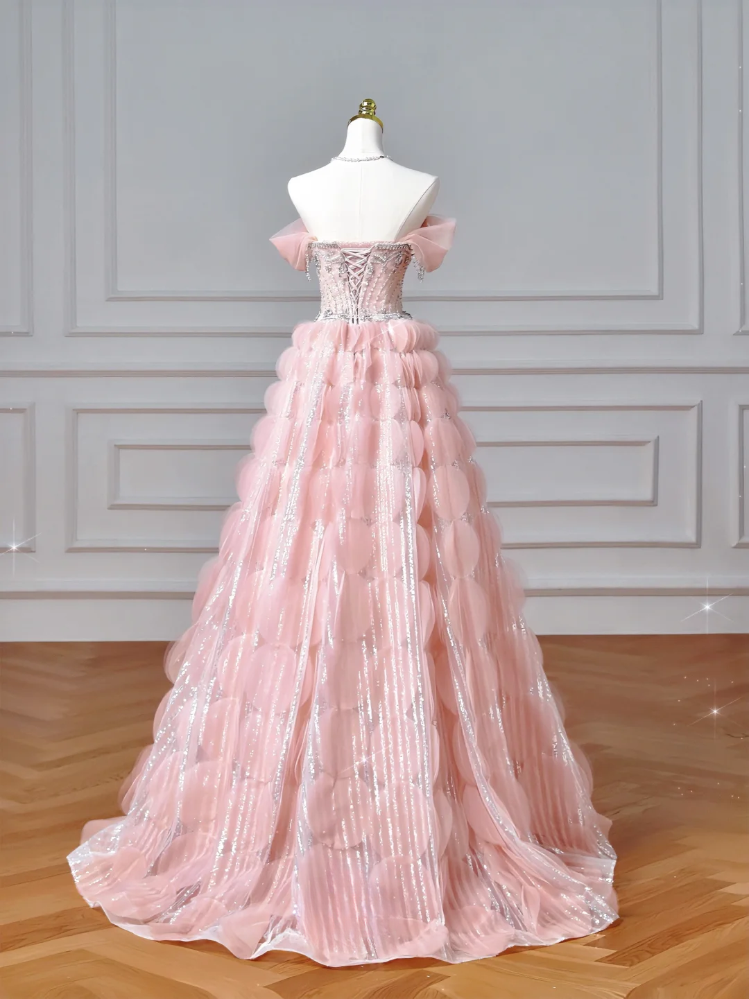 Elegante Abschlussballkleider für die Oberstufe: Trägerloses, pinkfarbenes Ballkleid mit Perlenbesatz, halbformell, lang, AQ051
