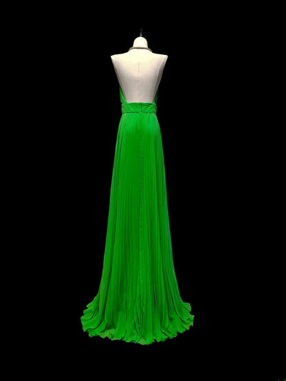 Robe de soirée longue en mousseline verte, dos nu plissé, coupe trapèze, style modeste. Inspiration pour bal de fin d'année AS051