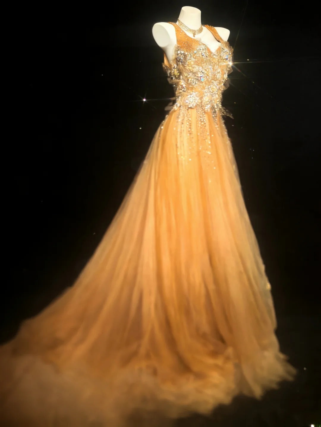 Elegantes Retro-Ballkleid mit Herzausschnitt, orangefarbenem Tüll, ärmellos, langes Abendkleid für Damen, Highschool-Abschlussballkleid, Outfit für den 21. Geburtstag AS052