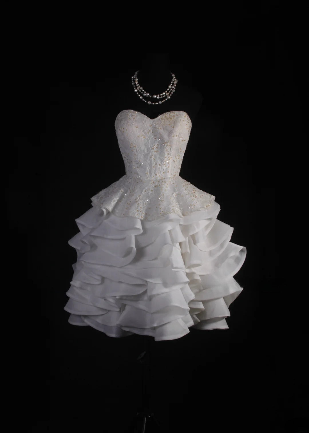Cute Ball Gown Sweetheart White Satin With Lace Short 18th Birthday Dress Homecoming Dresses Cocktail Gown AS052