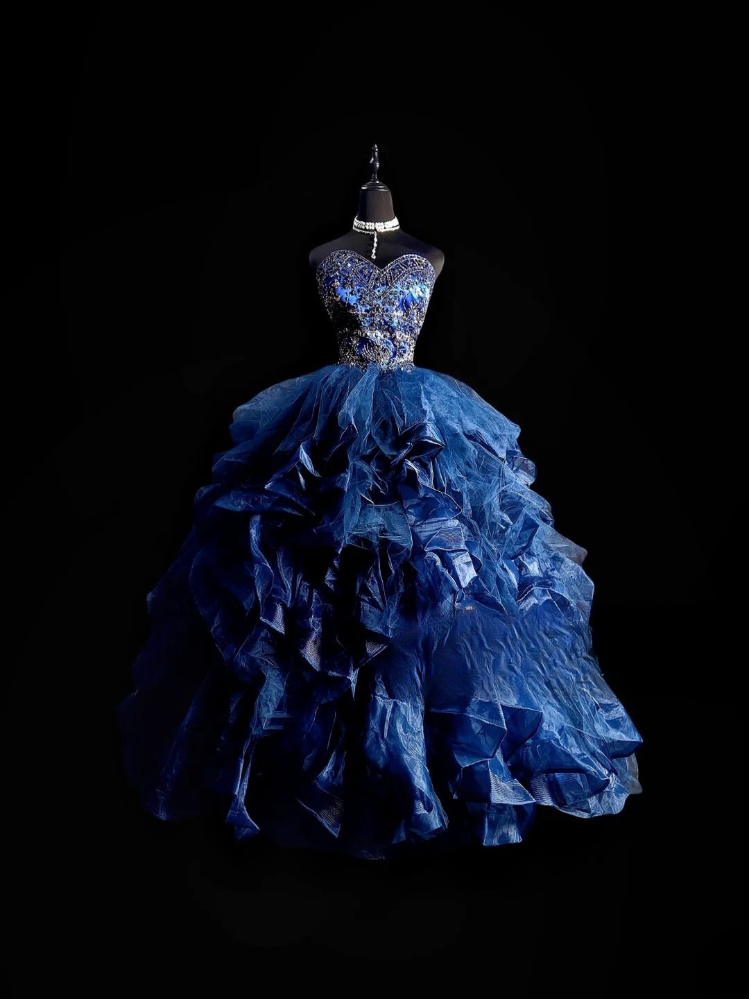 Princess Ball Gown Sweetheart Royal Blue With Beading Long Quinceañera Dress Moda 2000 15 Quinceanera Dresses Ideas Sweet 16 Outfit RB6946