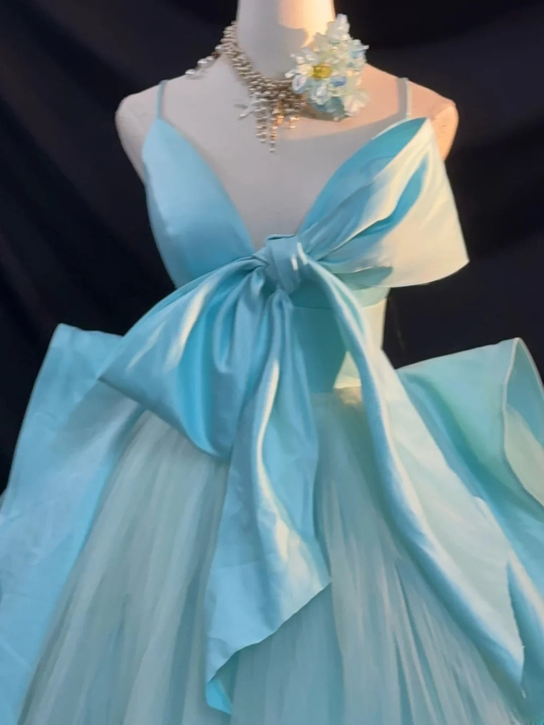 Cute Ball Gown Spaghetti Strap Satin Blue Tulle With Bow-knot Long Quinceanera Dress vestido de 15 de cenicienta RB3457