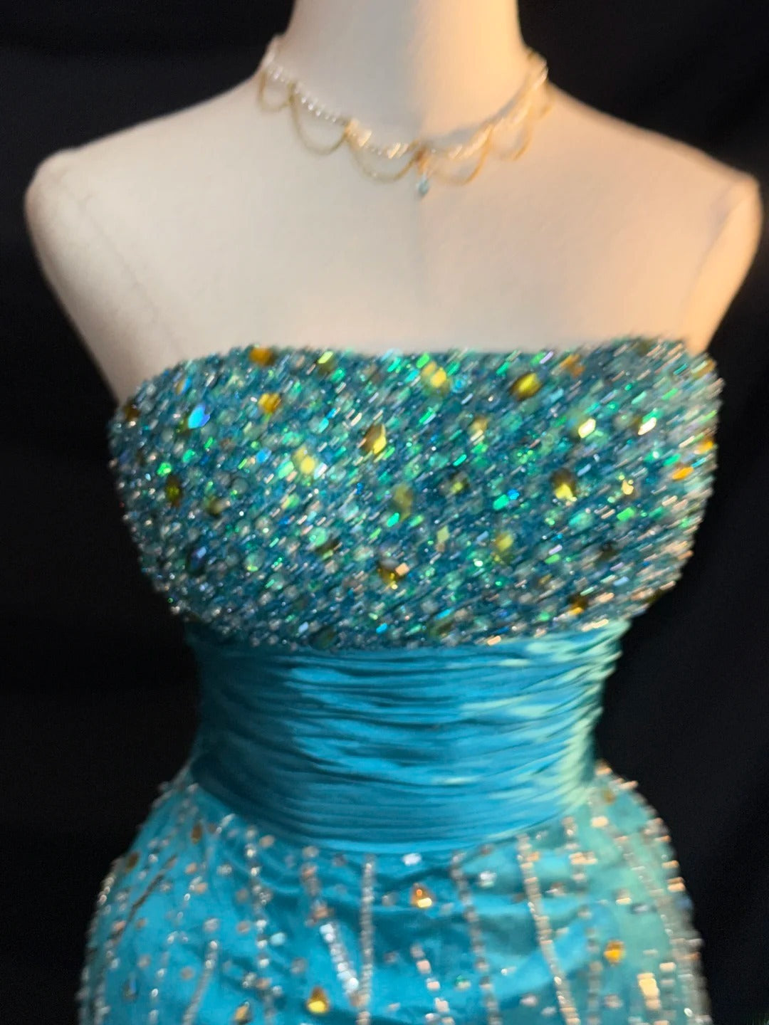Elegantes Etui Trägerloses Blaues Pailletten Partykleid Kurz Mini für 15. Geburtstagsfeiern Hoco Outfits RB3458