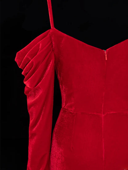 Schlichtes, formelles, schulterfreies, rotes Meerjungfrauenkleid mit Schlitz und Raffungen – ein beeindruckendes langes Ballkleid oder Abendkleid SA056