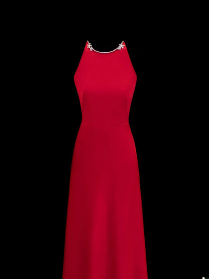 Schlichtes, formelles A-Linien-Kleid mit Rundhalsausschnitt in Rot und Perlenbesatz – ein beeindruckendes langes Ballkleid oder Abendkleid SA057