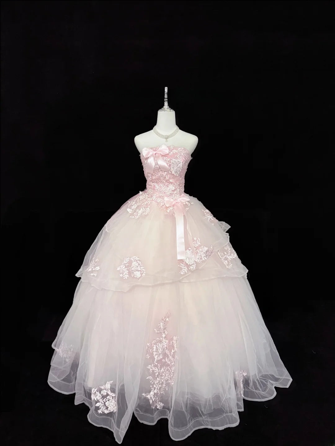 Modest Ball Gown Strapless Pink Tulle With Appliqued Lace Quince Dress Voluminous Sweet 16 Sweet Sixteen Outfits Vestido de RB7429