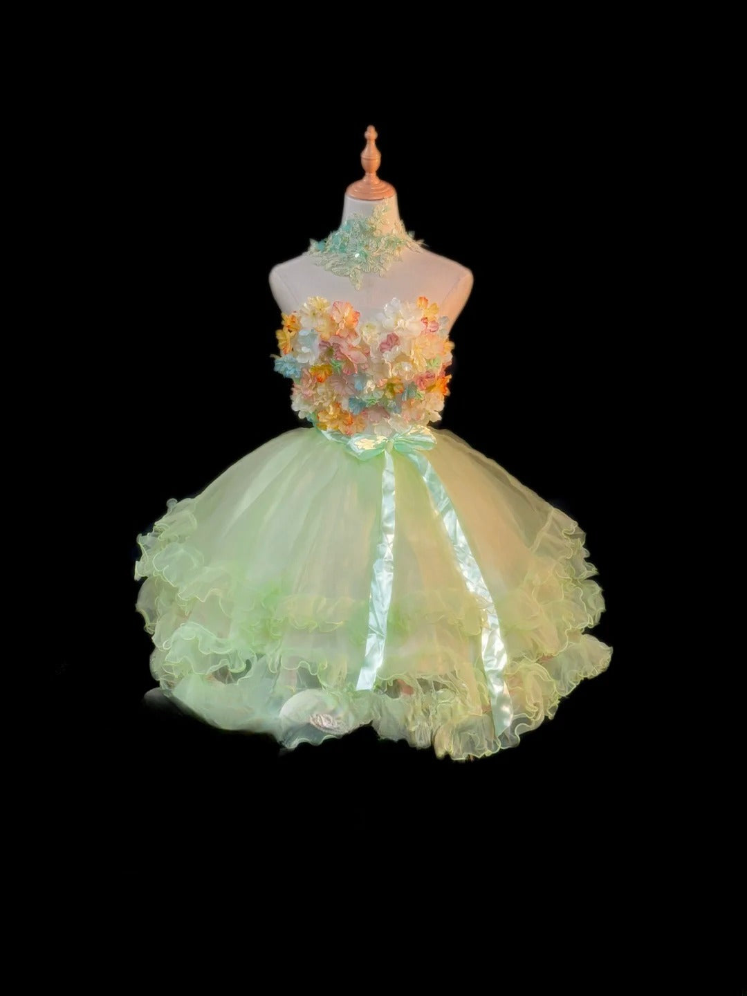 Jolie robe de bal bustier en tulle vert sauge Mini robes de graduation Courtes Inspo Tenues de retour à la maison pour seniors RB3462