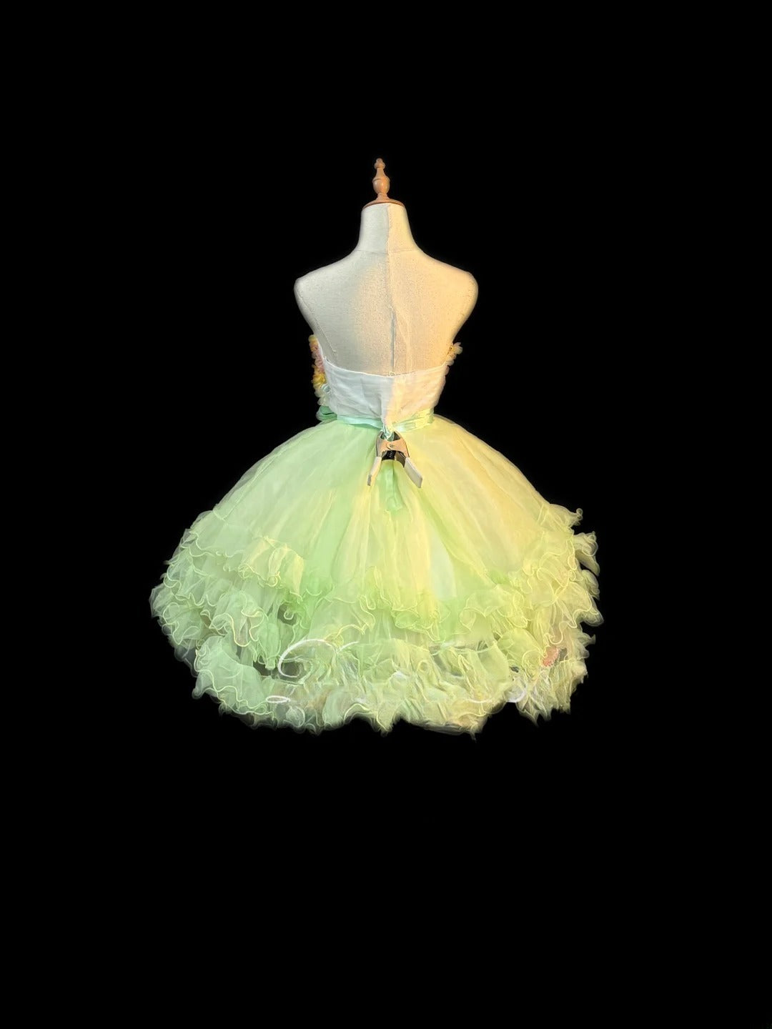 Jolie robe de bal bustier en tulle vert sauge Mini robes de graduation Courtes Inspo Tenues de retour à la maison pour seniors RB3462